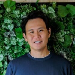 代表取締役社長篠本 高基
